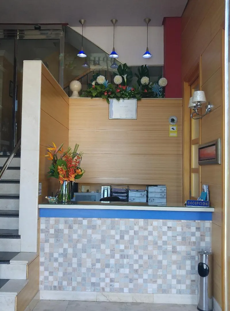 טורה דל מאר Hotel Miraya Beach 2*, טורה דל מאר ספרד