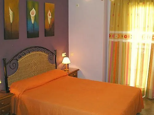 Hotel Miraya Beach Torre Del Mar 2*,