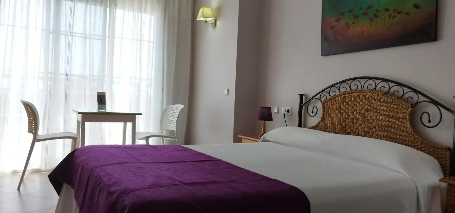 Hotel Miraya Beach Torre Del Mar 2*,  España